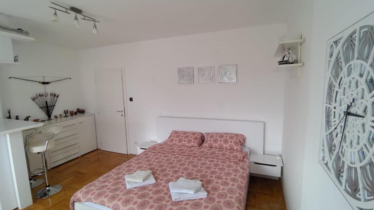 Poesia Apartment Novi Sad Exteriér fotografie